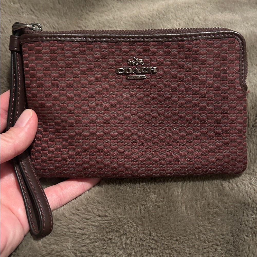 COACH Oxblood Logo Corner Zip Wristlet Wallet Legacy Jacquard